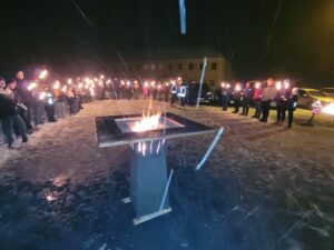 Read more about the article Stimmungsvolle Waldweihnacht der Amstettner Feuerwehrjugend