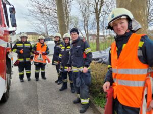 Read more about the article Üben, üben, üben für Truppmann-Ausbildung